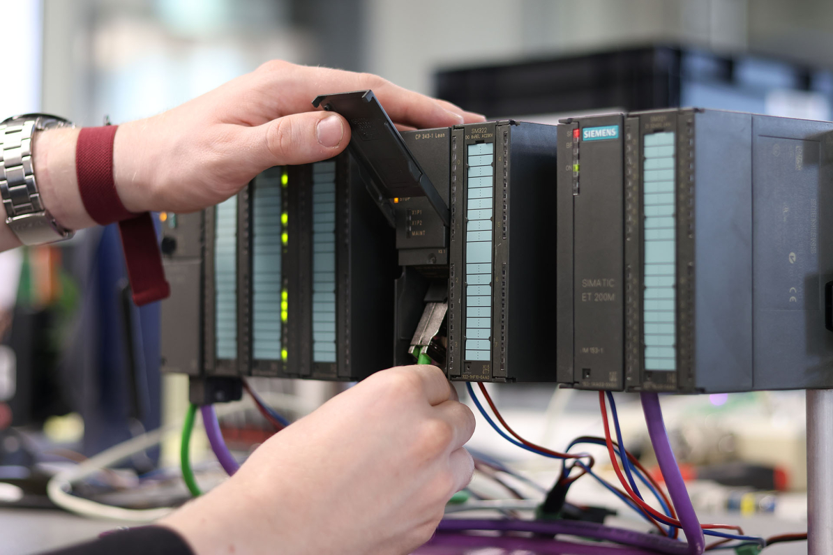 The history and significance of the SIMATIC S7-300