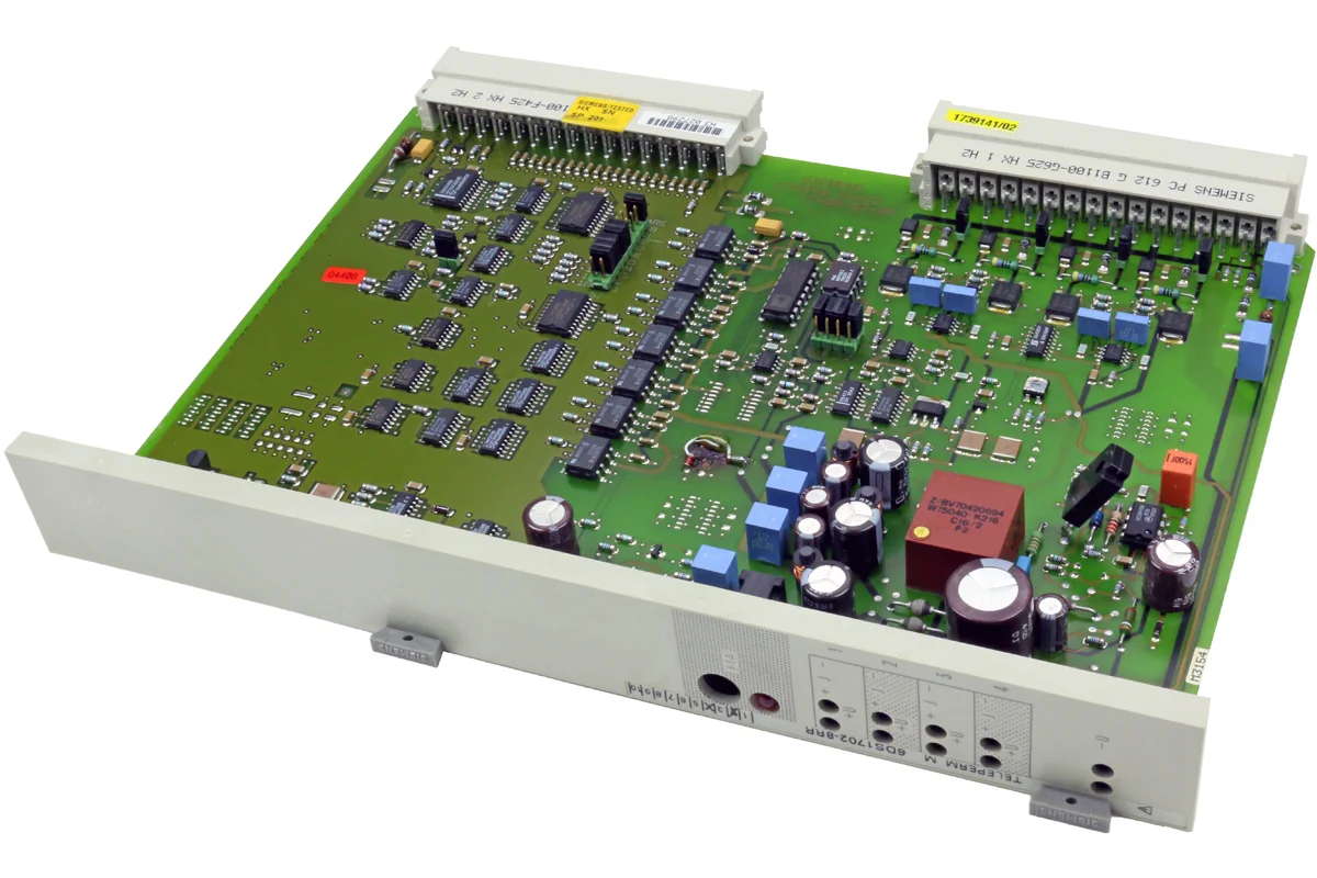 6DS1702-8RR